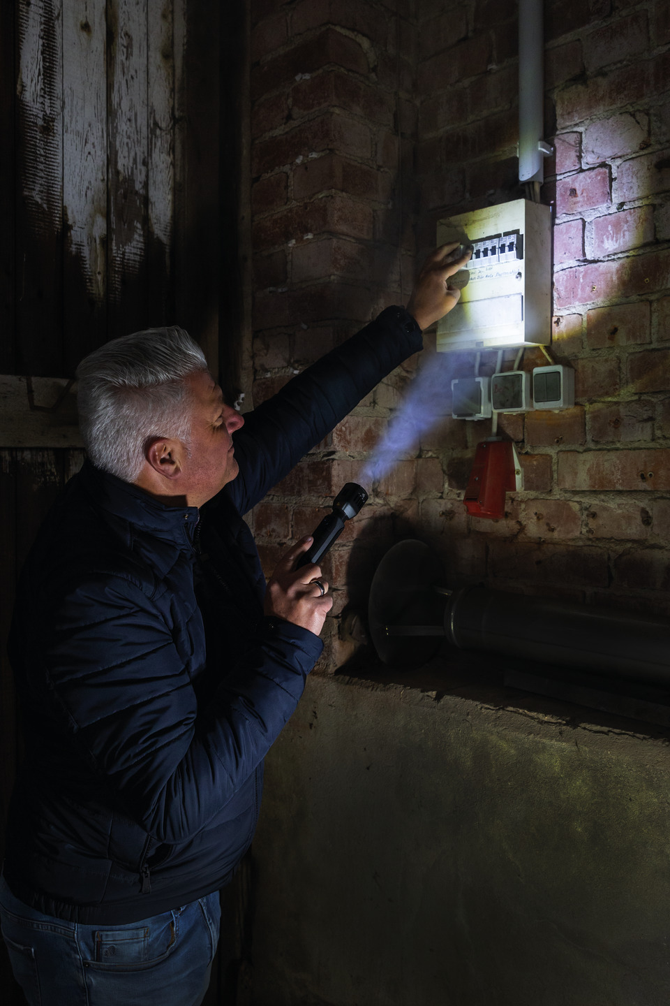 Application example - Torch SecLight TL-517