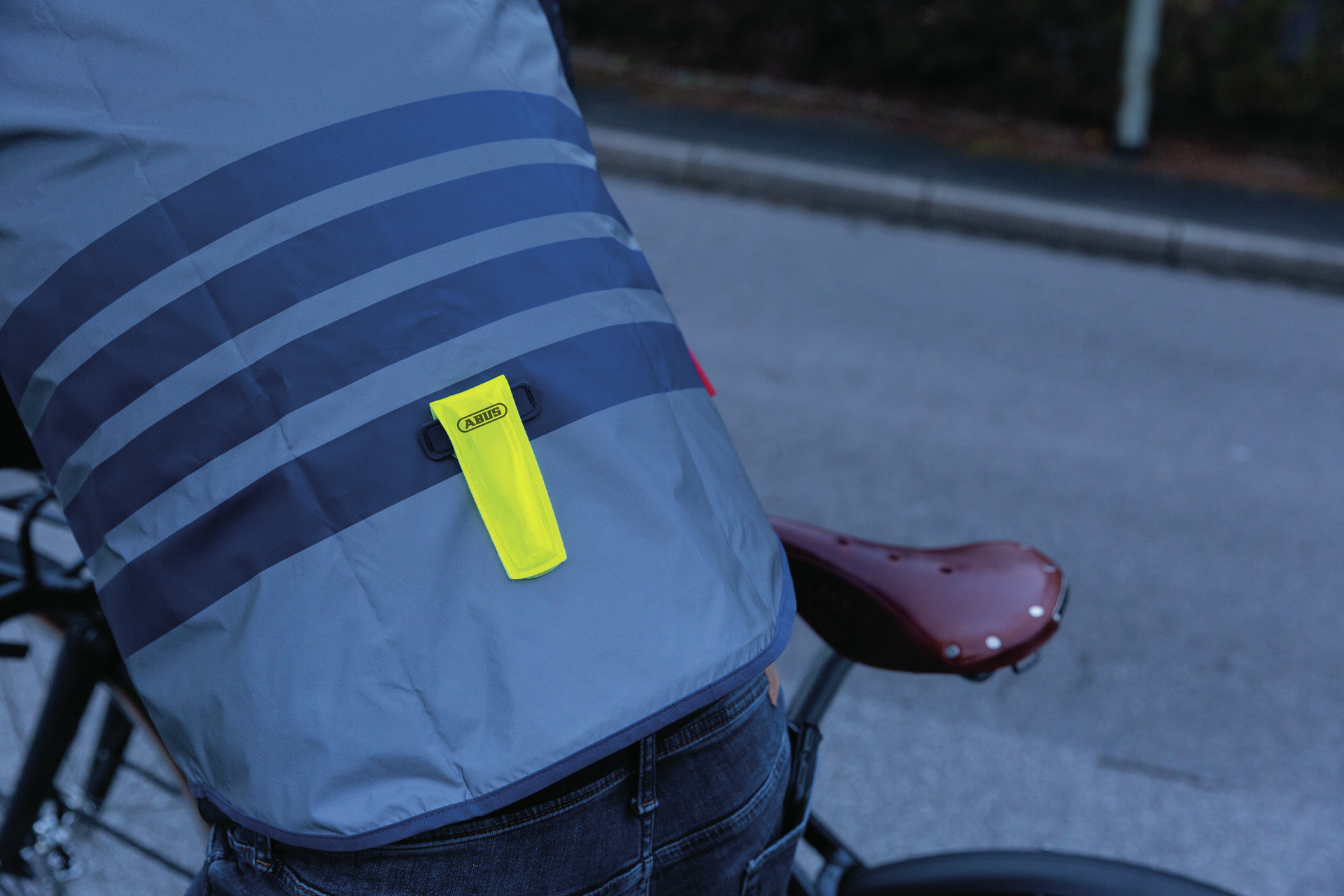 Application example - LED light with Velcro fastener Lumino Indicator Light