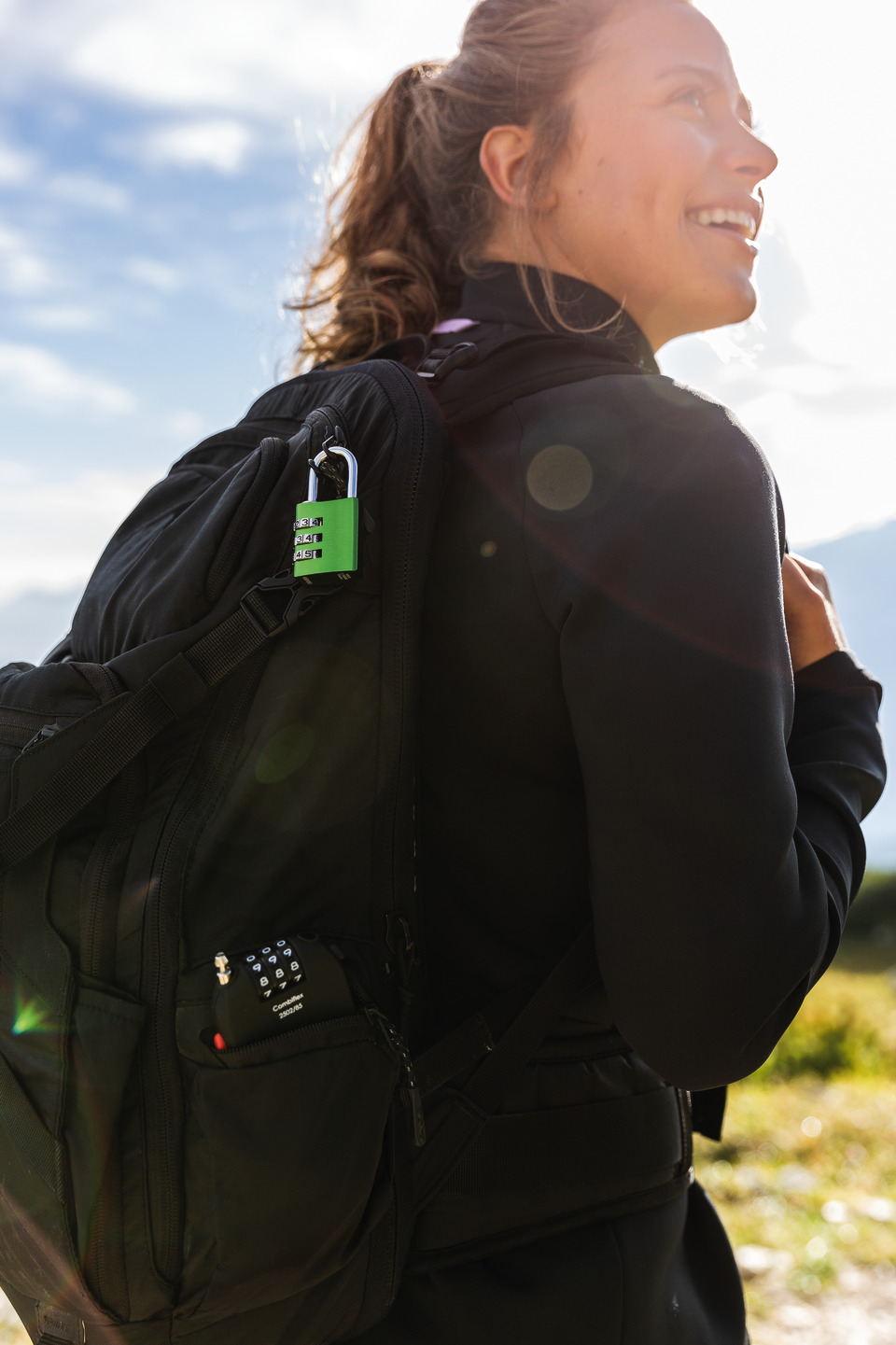 Application example - Combination lock 145 as backpack lock