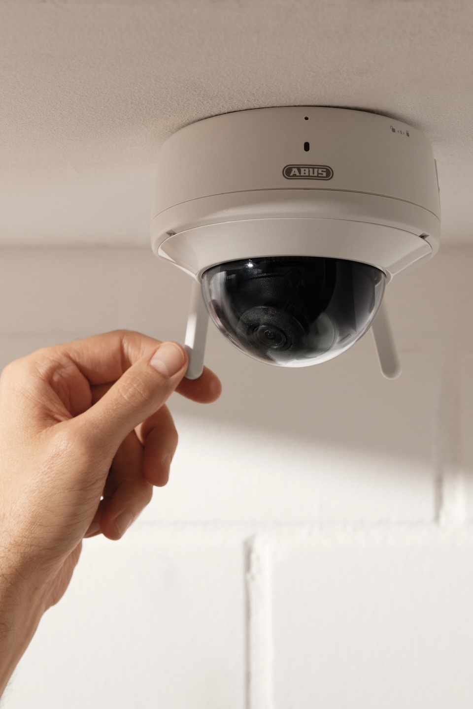 ABUS TVIP42562 - Telecamera Wi-Fi Mini Dome 2MP Full HD Per Interni, Visione Notturna