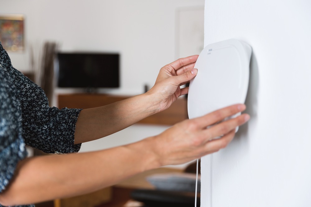 Smartvest Wireless Alarm System and App – Alarm Control Panel