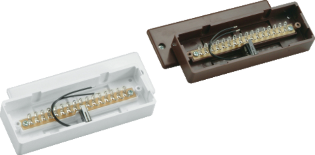 Terminal distributor flush mount, 16-pins, white front view