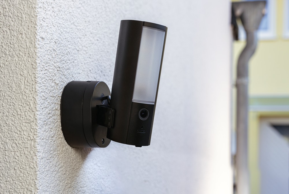 ABUS Wi-Fi Light Outdoor Camera
